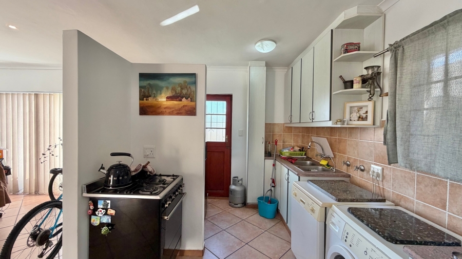 3 Bedroom Property for Sale in Mountainside Western Cape